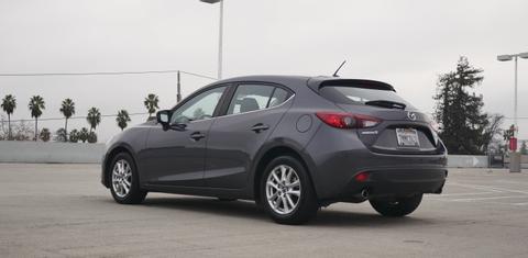 Mazda Mazda3 2015