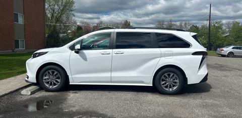Toyota Sienna 2024