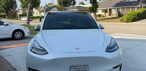 Tesla Model Y 2022