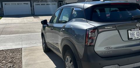 Nissan Kicks 2025