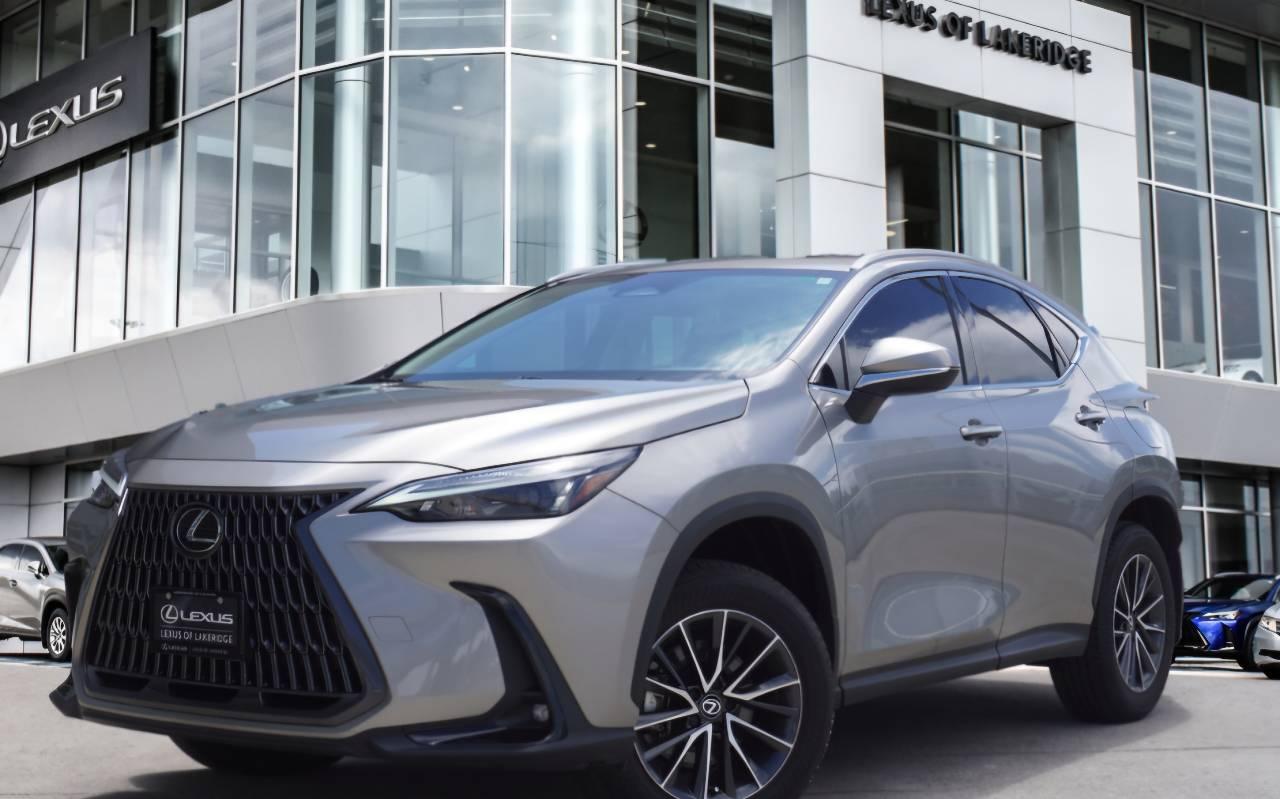 Lexus NX 2025 in Toronto, ON
