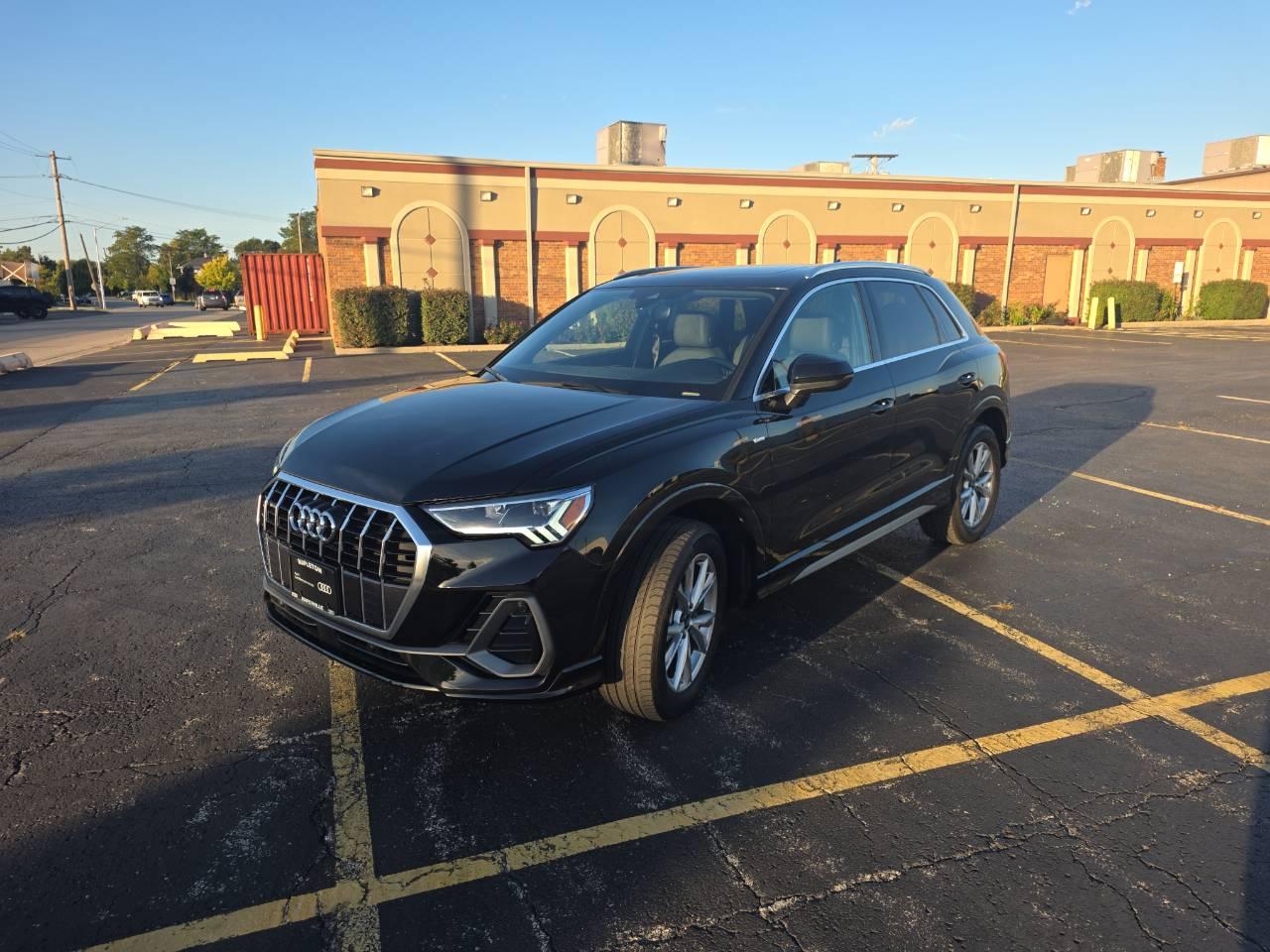 Audi Q3 2023 in Lyons, IL