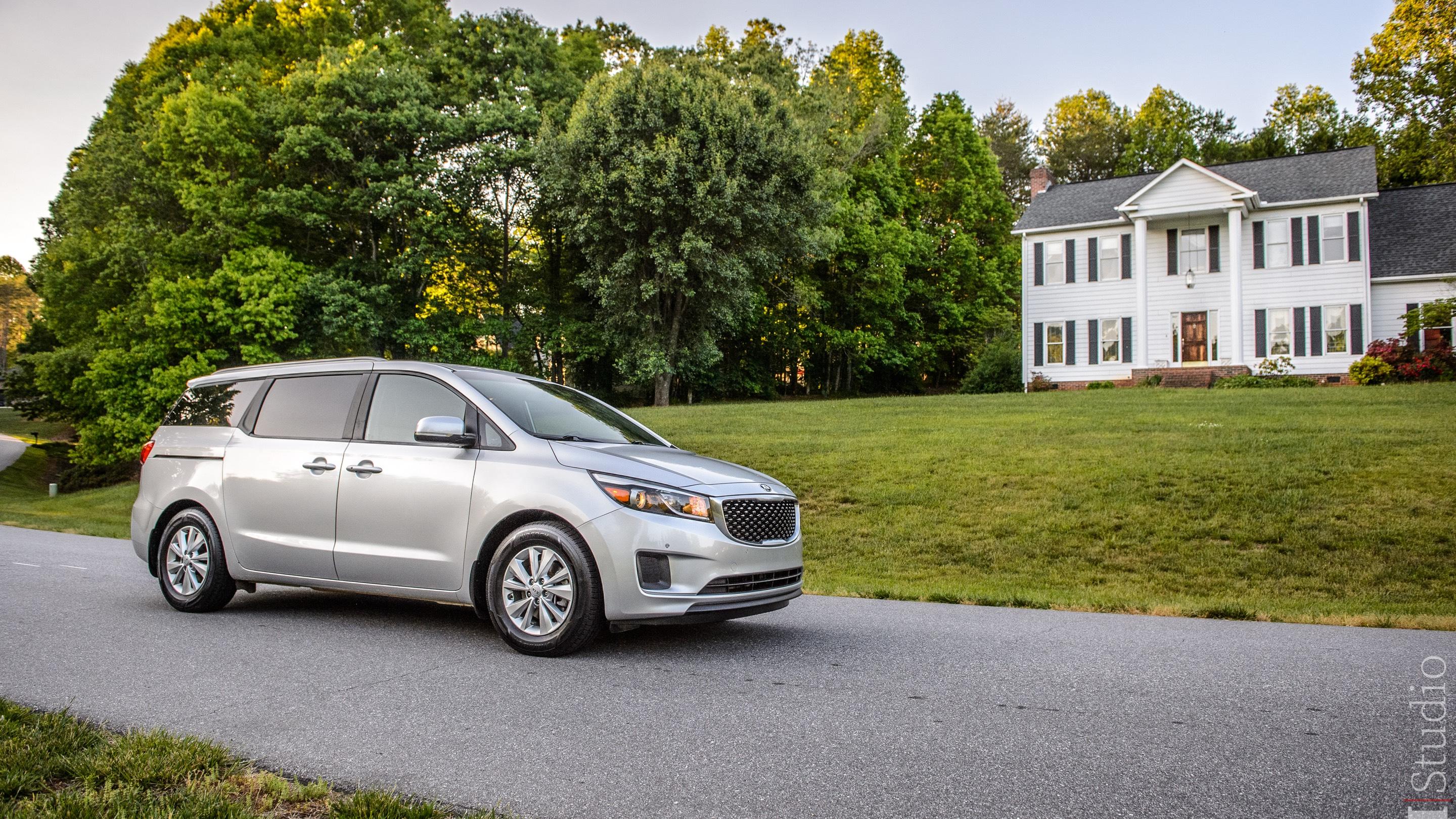 Kia Sedona 2017 in Fletcher, NC
