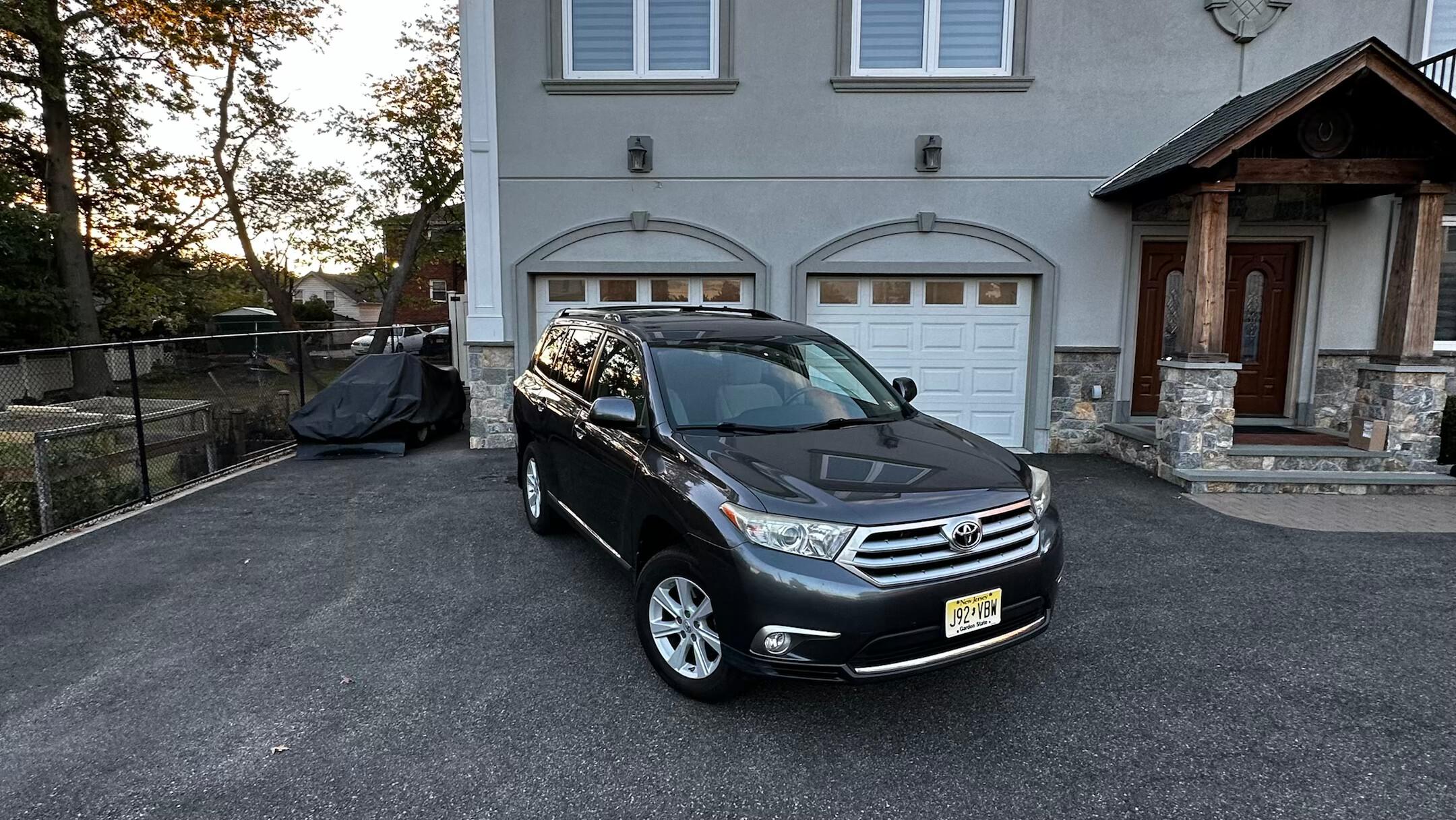 Toyota Highlander 2013 rental in Belleville, NJ by Bloom | Turo