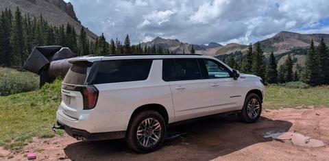 Chevrolet Suburban 2025