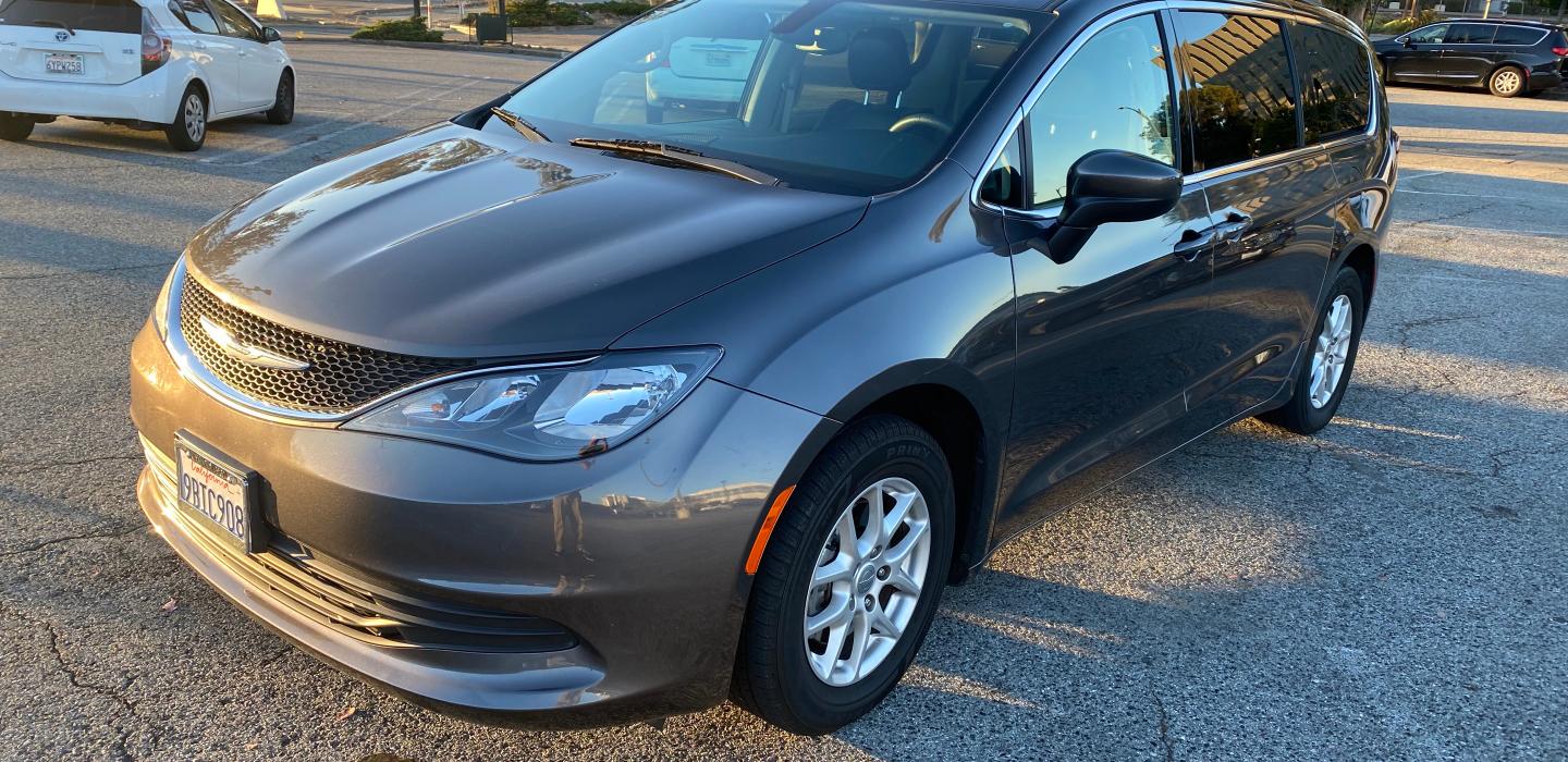 Chrysler Voyager 2020 rental in Burlingame, CA by Tu N. Turo