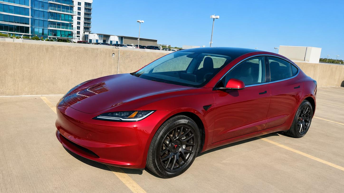 Tesla Model 3 2024 in Tampa, FL