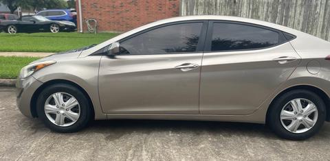 Hyundai Elantra 2016