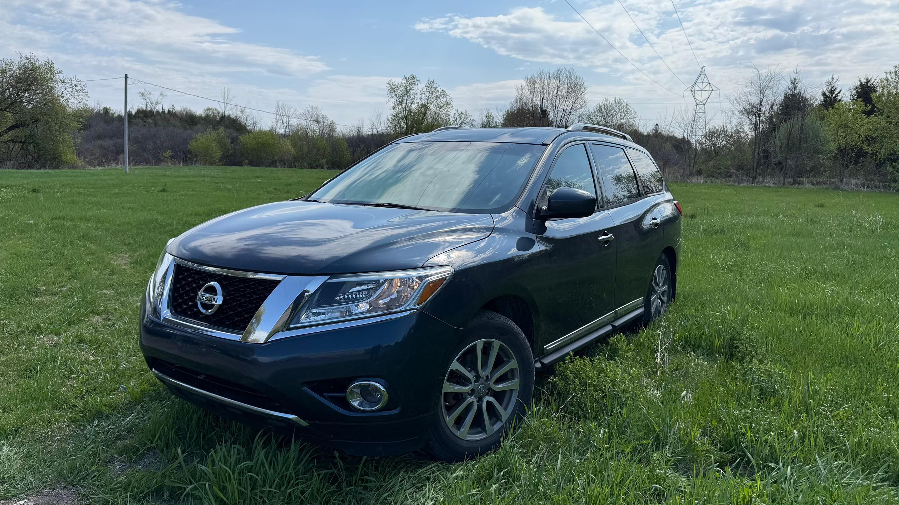 Nissan Pathfinder 2015 à Ottawa, ON