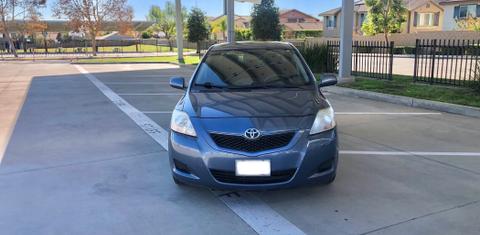 Toyota Yaris 2012