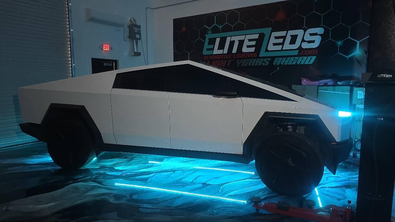 Tesla Cybertruck 2024 in Frisco, TX