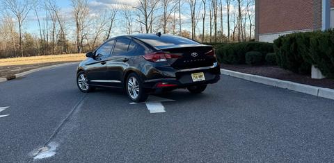 Hyundai Elantra 2019