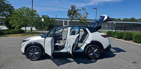 Nissan ARIYA 2023