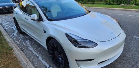 Tesla Model 3 2022