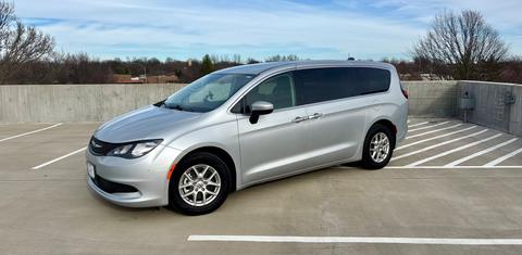 Chrysler Voyager 2022