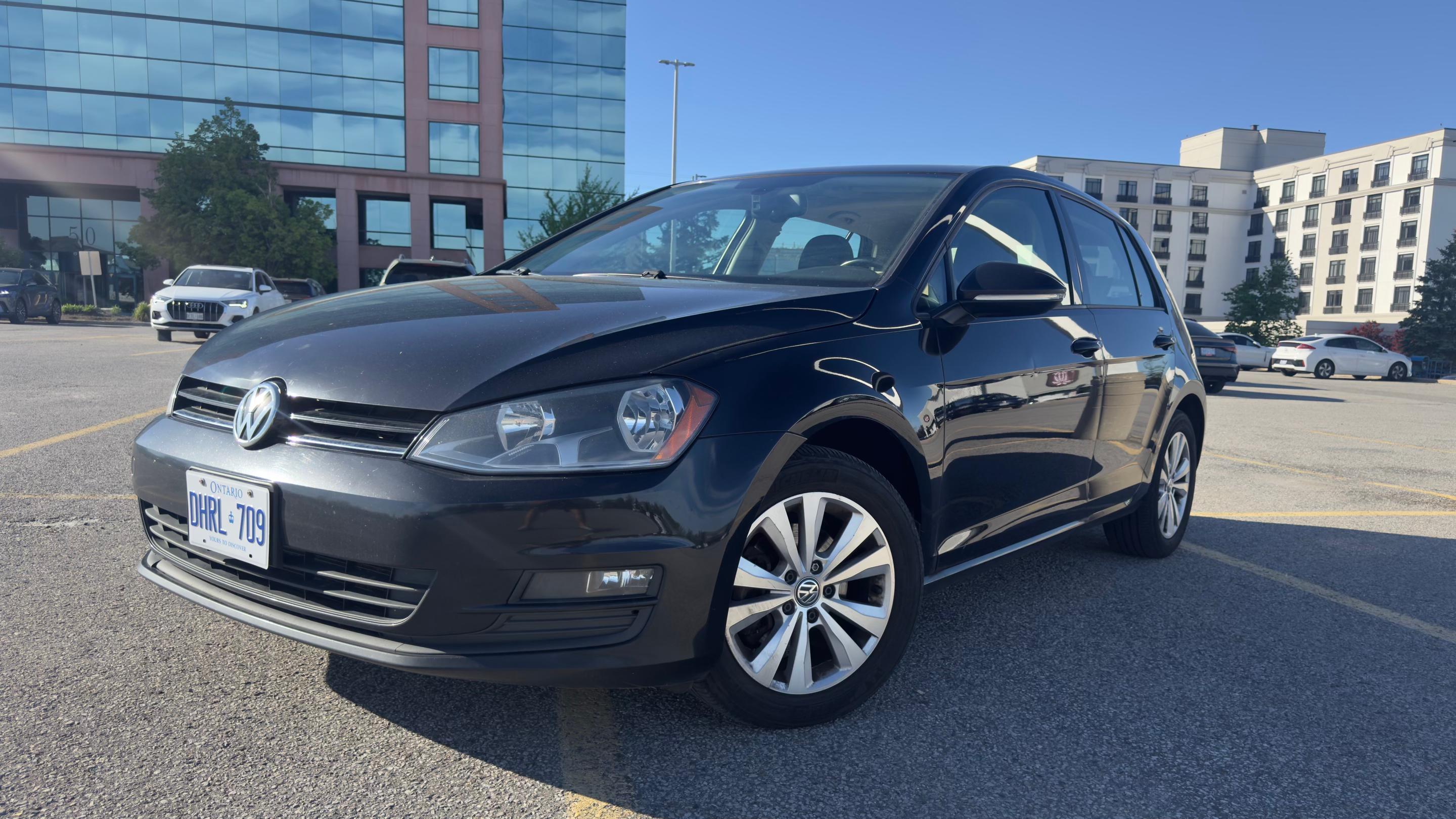 Volkswagen Golf 2016 in Richmond Hill, ON