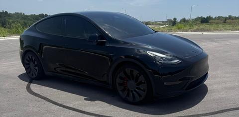 Tesla Model Y 2022