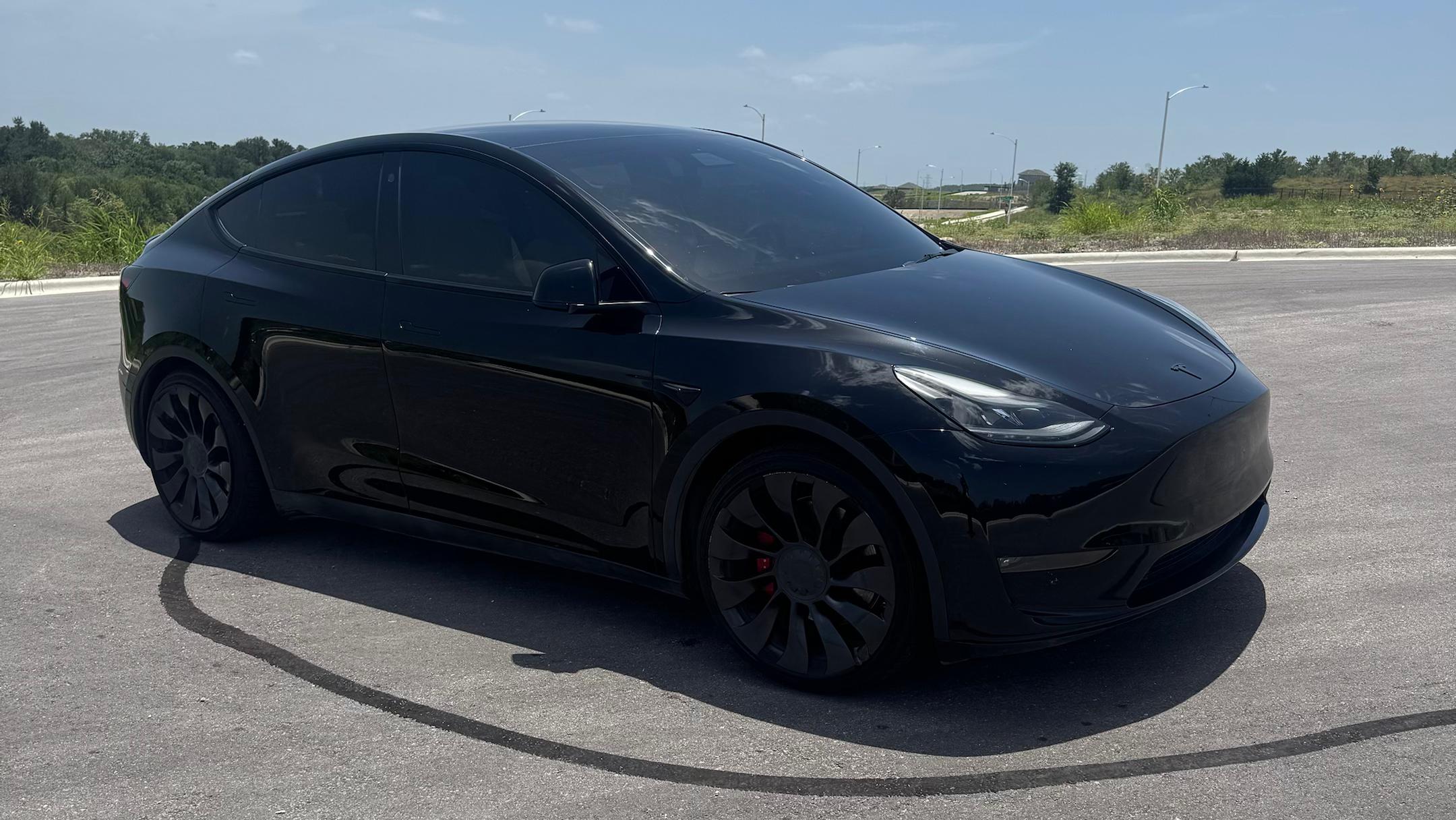 Tesla Model Y 2022 in Austin, TX