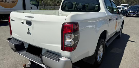 Mitsubishi TRITON 2023