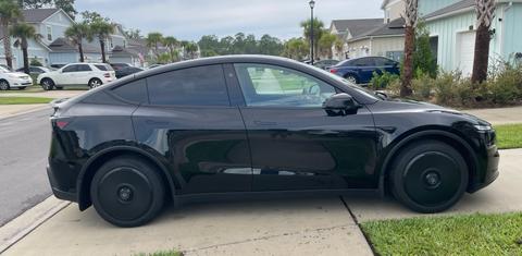 Tesla Model Y 2026