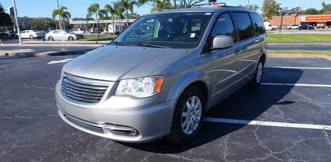 Chrysler Town & Country 2016