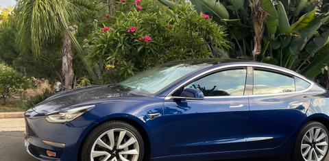 Tesla Model 3 2020