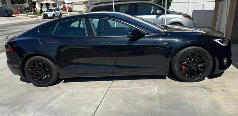 Tesla Model S 2018