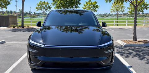 Tesla Model Y 2026