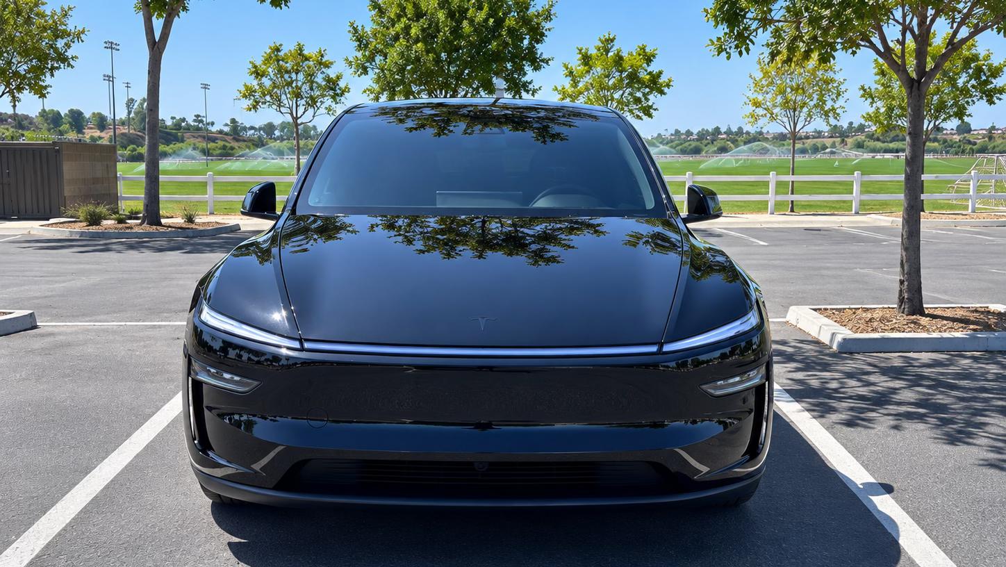 Tesla Model Y 2026 in Eastvale, CA