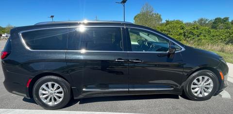 Chrysler Pacifica 2019
