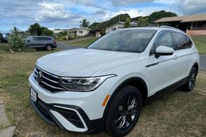 Volkswagen Tiguan car