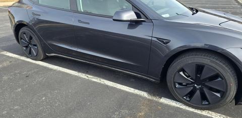 Tesla Model 3 2025