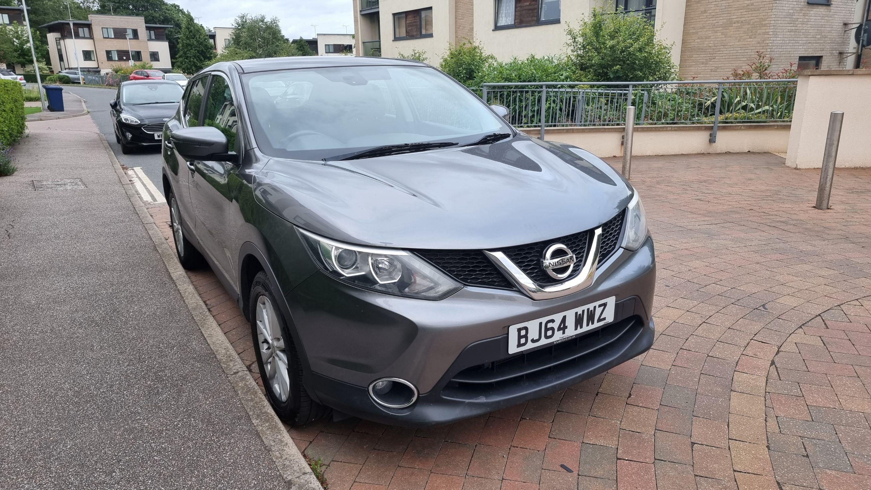 Nissan Qashqai 2014 in London