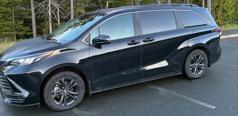 Toyota Sienna 2025