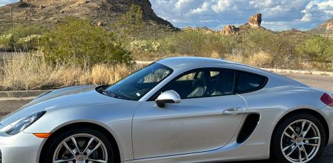Porsche Cayman 2016