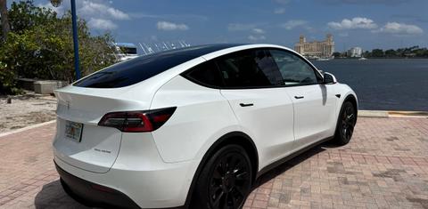 Tesla Model Y 2020