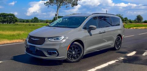 Chrysler Pacifica 2022