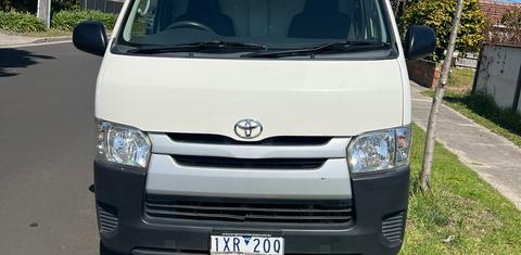 Toyota HIACE 2017
