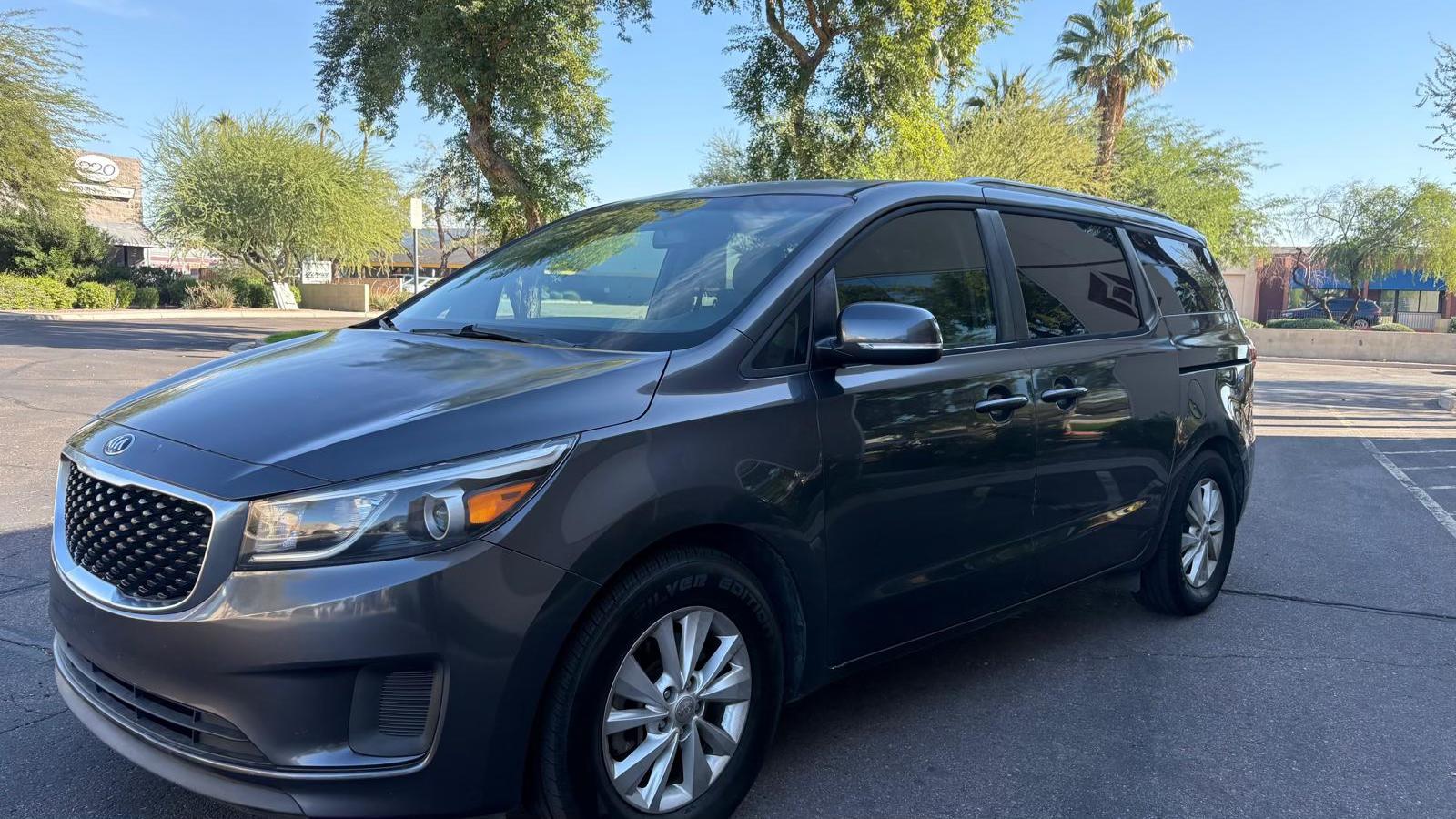 Kia Sedona 2015 in 