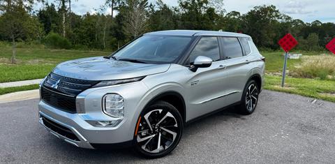Mitsubishi Outlander Plug-In Hybrid 2025