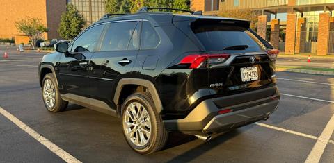 Toyota RAV4 2025