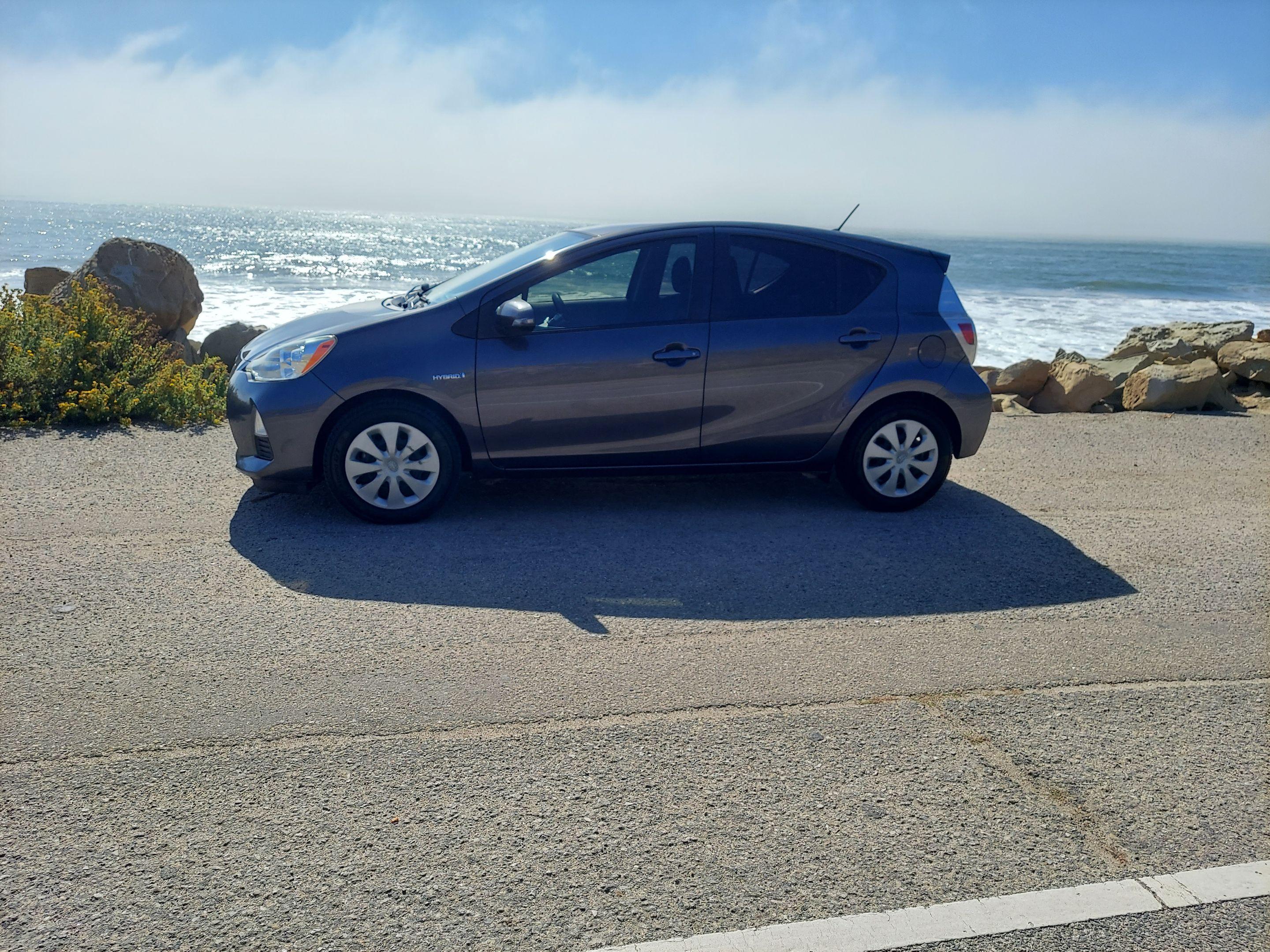 Toyota Prius c 2014 in Goleta, CA