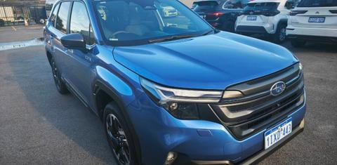 Subaru FORESTER 2025