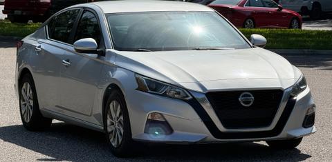Nissan Altima 2019