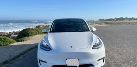 Tesla Model Y 2022