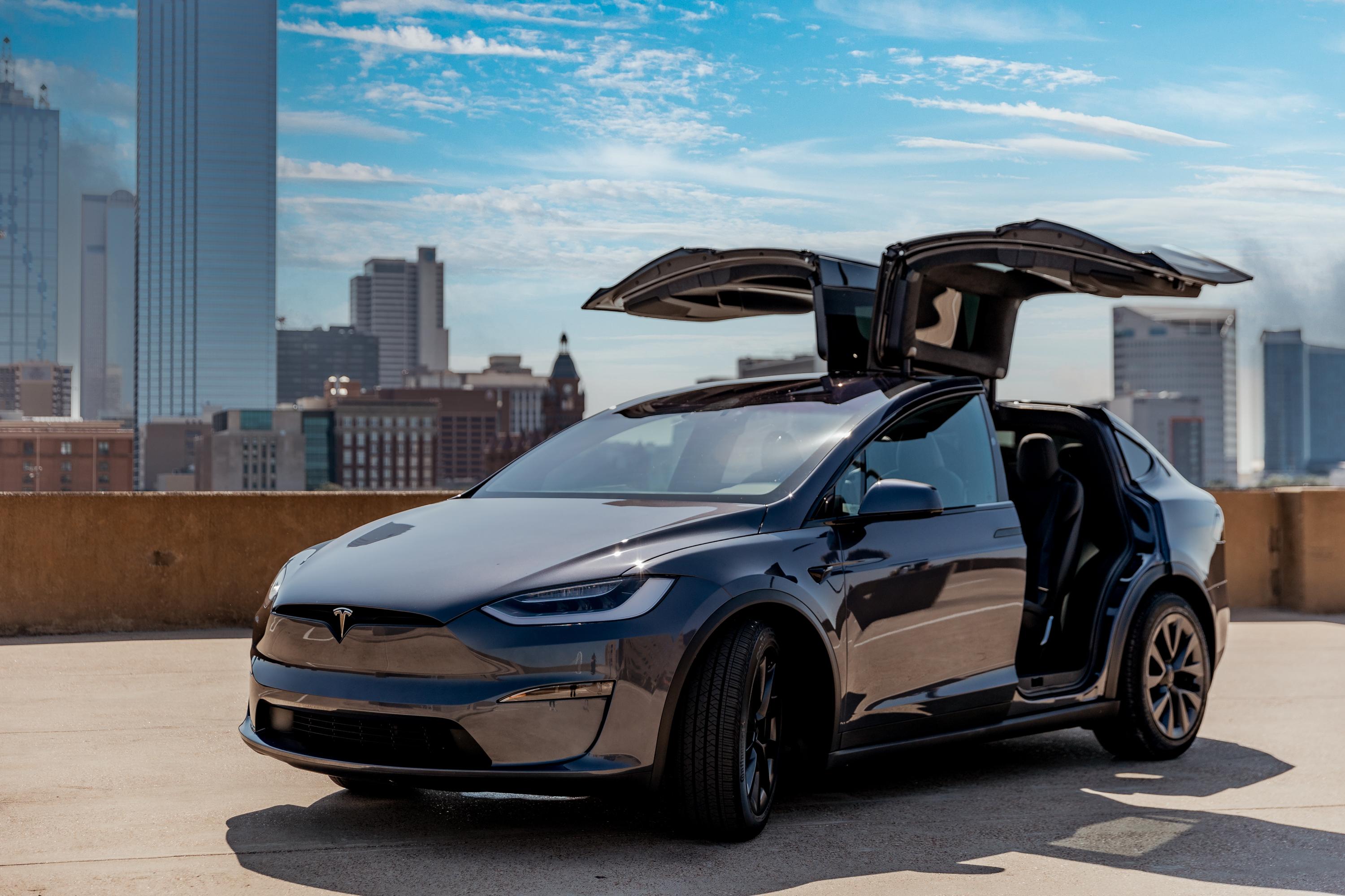 Tesla Model X 2023 in Richardson, TX