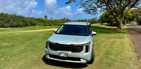 Kia Carnival Hybrid 2025