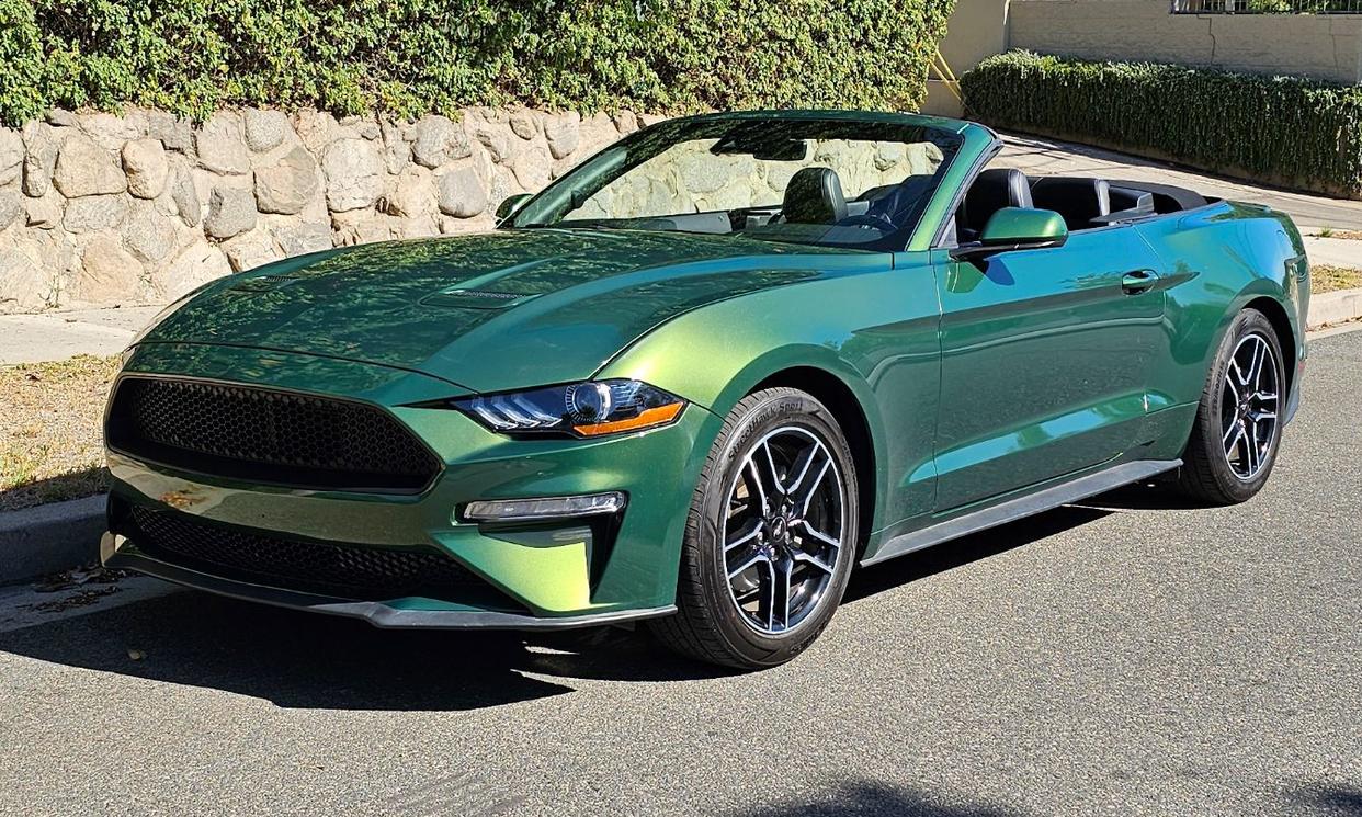 Ford Mustang 2023 EcoBoost Premium