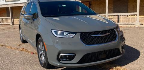 Chrysler Pacifica 2022