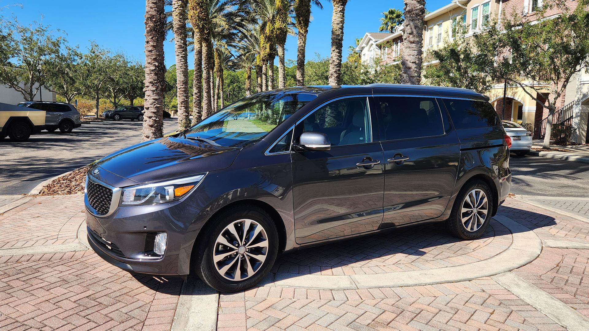 Kia Sedona 2018 in Westchase, FL